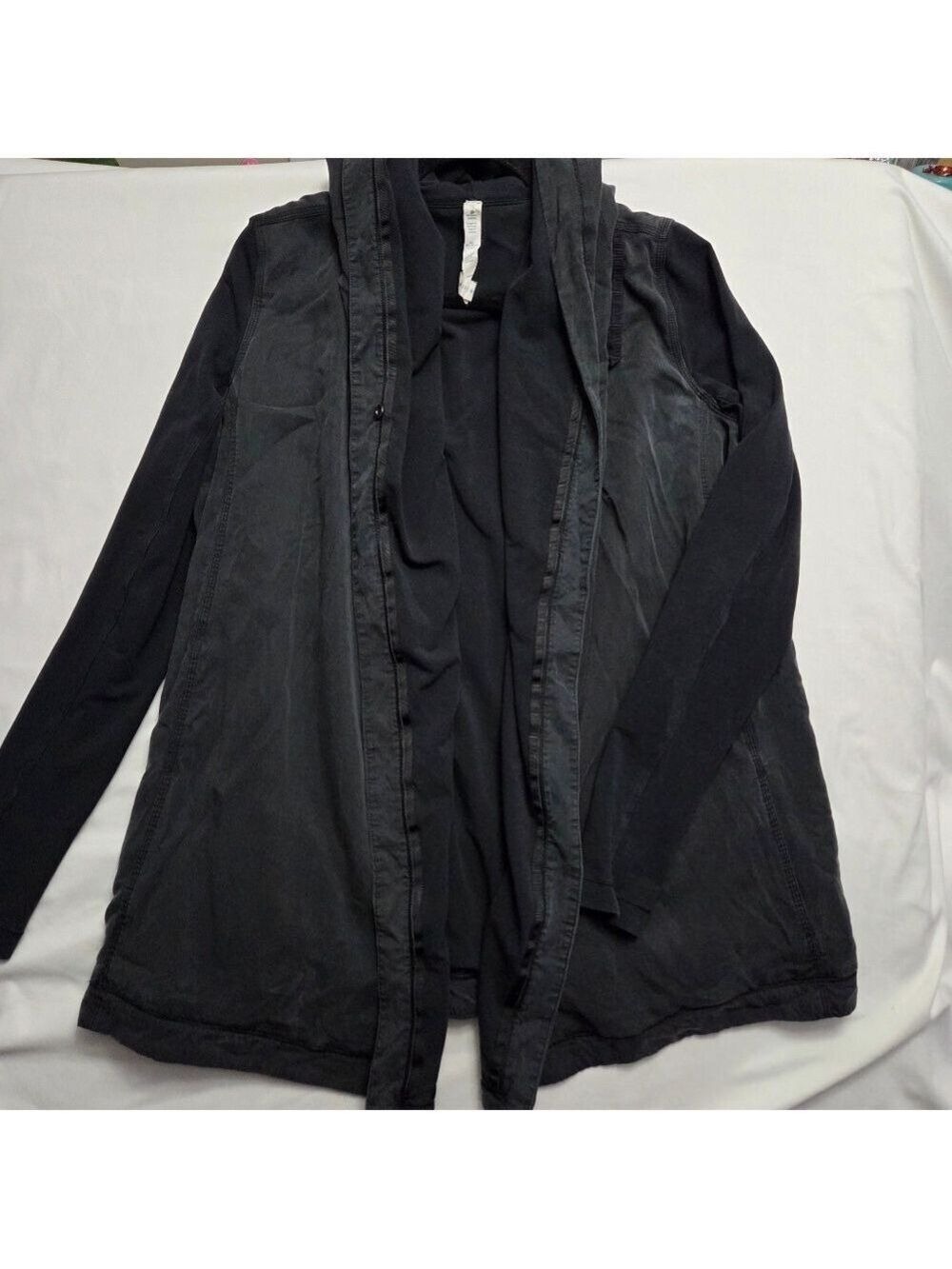 Lululemon Black Hooded Wrap Mid Length Jacket Cardigan Size 10